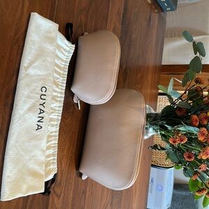 Like new! Cuyana Travel Case Set - Soft Rose